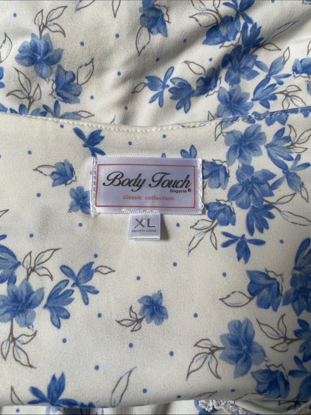 NWOT BODY TOUCH Blue Floral Two-Piece Pajama Set.  Size XL - Picture 4 of 5
